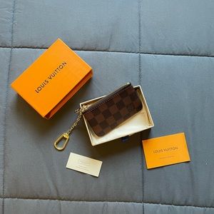 LV KEY POUCH